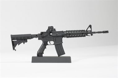 AR-15 Mini Replica 1/3 Replika / Deko  mit Magazin, Patronen und Funktionen 